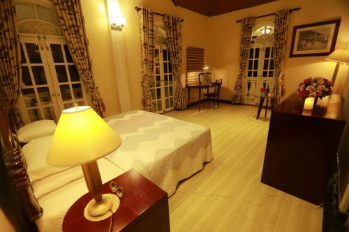 Lodge Mansion In Kandy Valley's