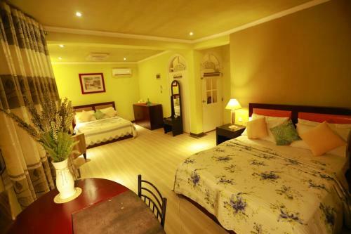 Lodge Mansion In Kandy Valley's
