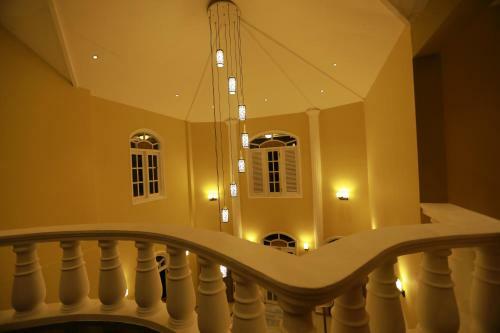 Lodge Mansion In Kandy Valley's