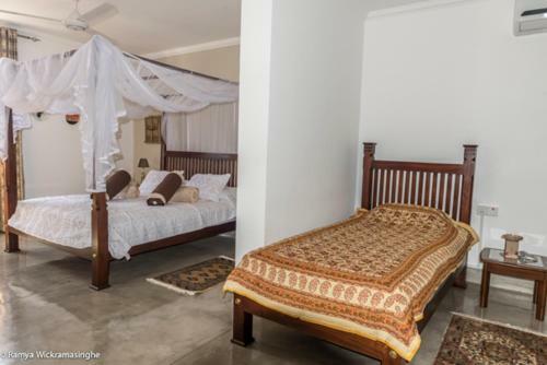 Bed & Breakfast Bougain Villa Luxury "home Stay" In Kandy