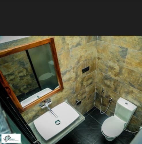 Hostal Kings Marine Sk Town
