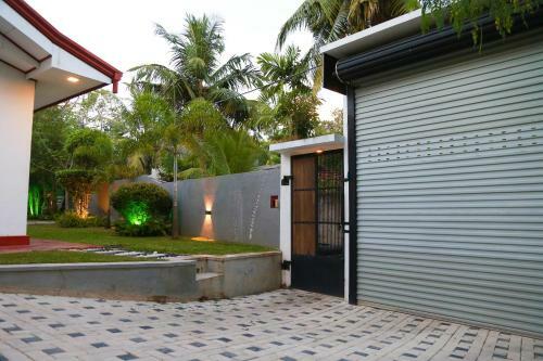 Luna Villa