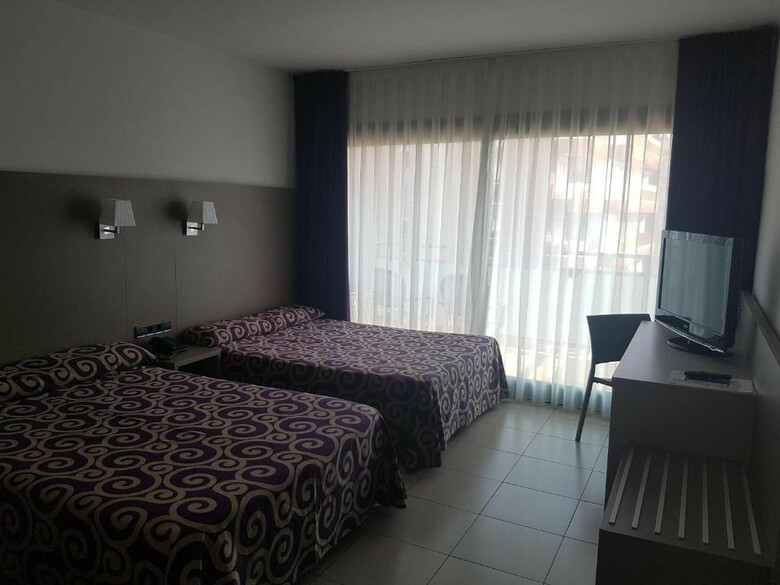 Hotel Fenals Garden