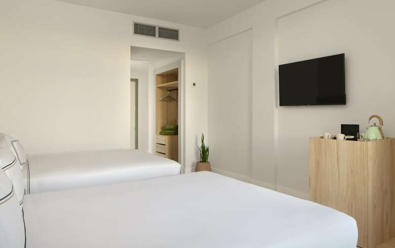 Hotel Meli� Lloret De Mar