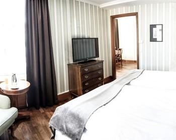 First Hotel Reisen
