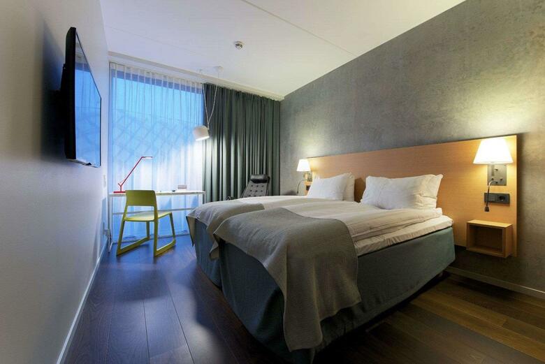 Hotel Quality Globe