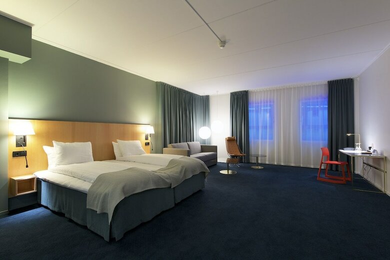Hotel Quality Globe