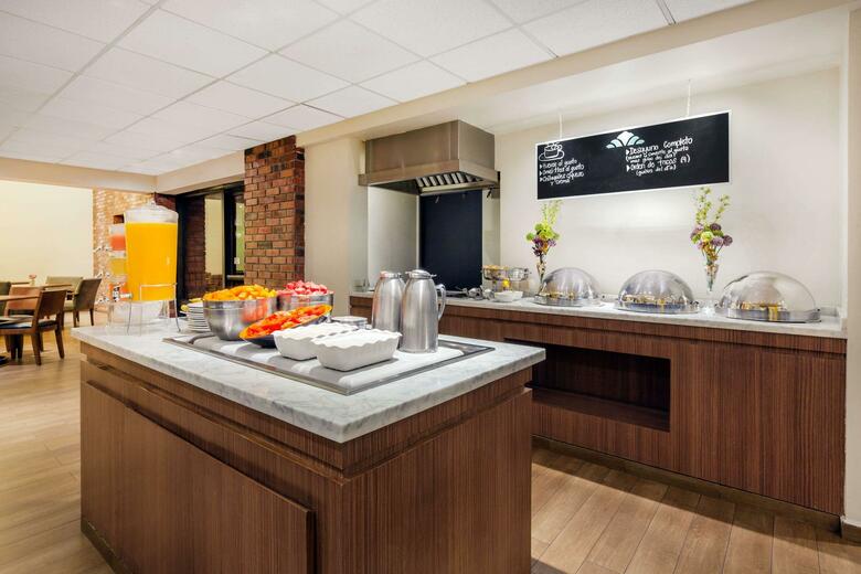 Hotel Wyndham Garden Monterrey Norte