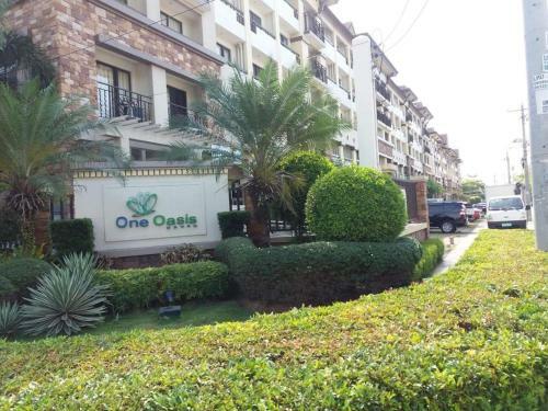 Aparthotel One Oasis By Alec, 3mins Walk Sm Mall,free Pool+wifi