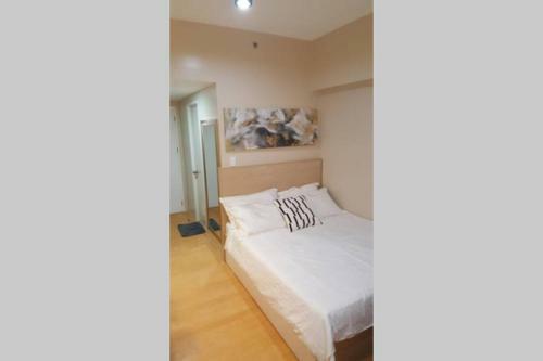 Apartamento 1818 At Sunvida Tower Condominium