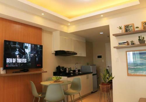 Apartamento Joyful Hub At Sunvida Unit 2015