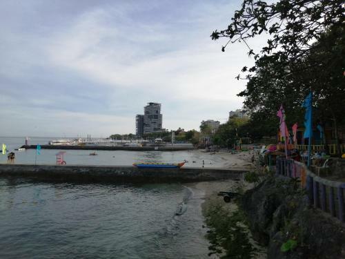 Apartamento Mactan Newtown Deluxe Island Breeze