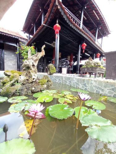 Villa Nh� C? Di�n S?n (dien Son Ancient House)