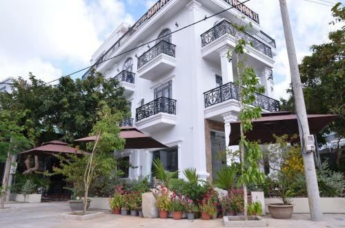 Kim Ng�n II Hotel