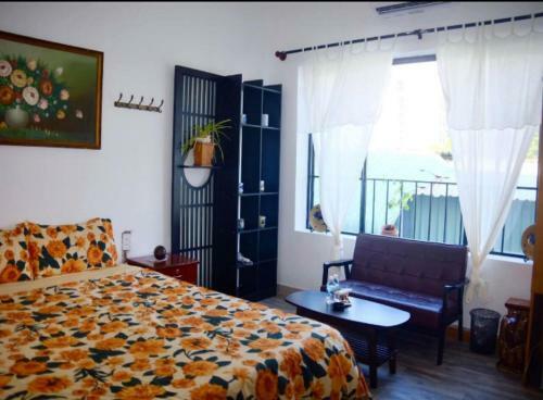 Hotel Con Son Island Home