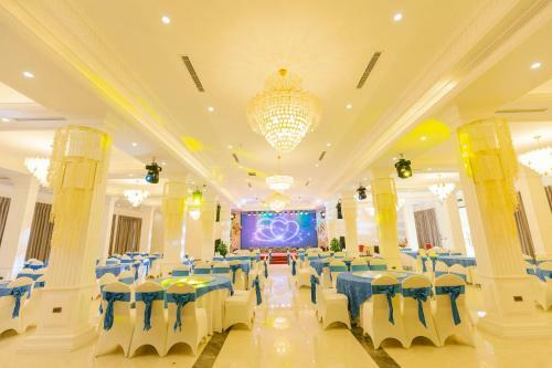 Songlam Waterfront Hotel