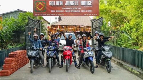 Hotel Golden Jungle House
