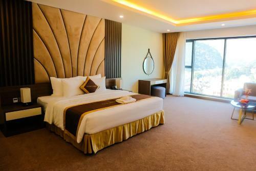 Yen Bien Luxury Hotel