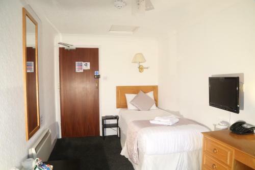 Hostal Westberry Hotel