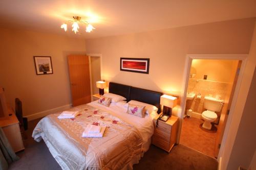 Aberdunant Hall Country Hotel