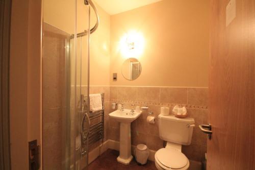 Aberdunant Hall Country Hotel