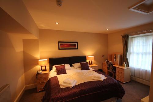 Aberdunant Hall Country Hotel