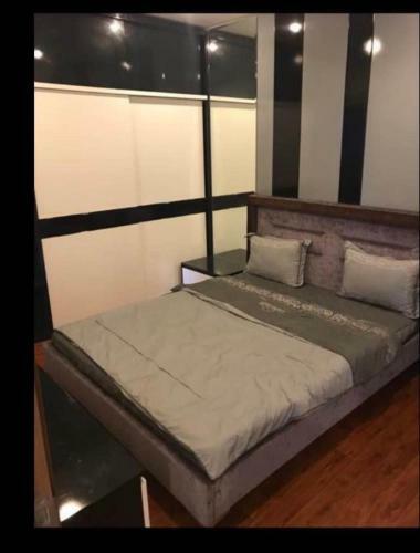 Apartamento C?n H? Shp T?ng 18