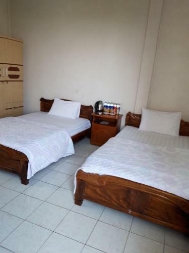 Hostal An H?ng Lakeview Hotel