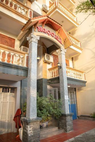 Hotel Ng?c H� Motel