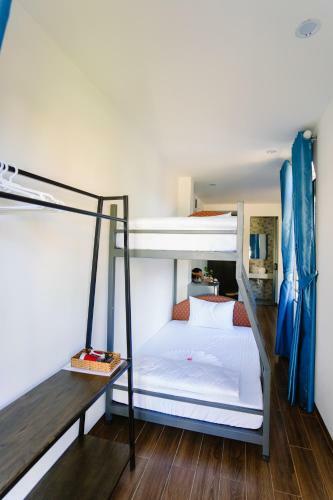 New World Hotel