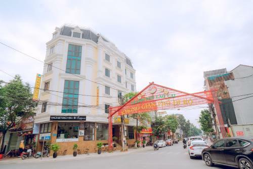 Hotel Kh�ch S?n Ho�ng Y?n