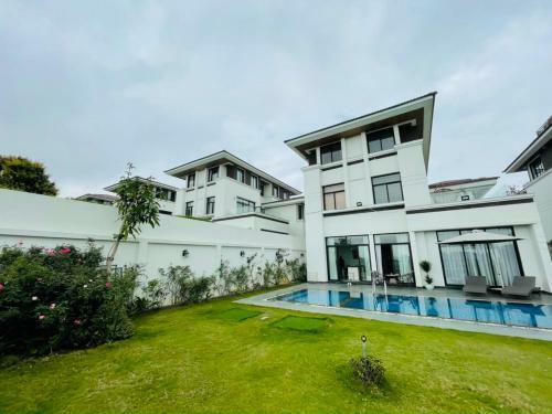 Flc Villa H? Long 4 Ph�ng Ng?