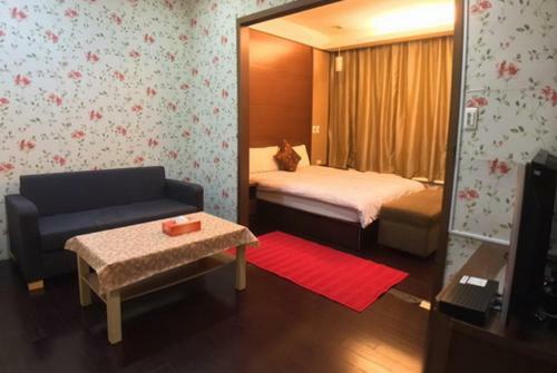 Hostal 85 Hanguan Guest House