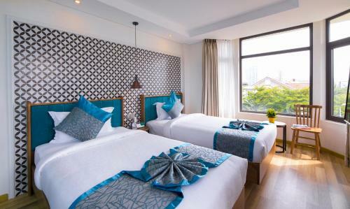 Brilliant Majestic Hotel