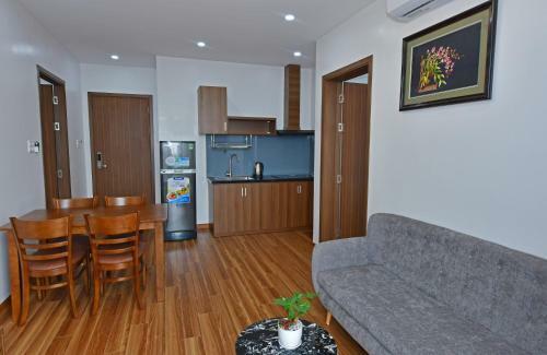 Long Garden Apartment