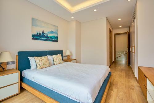 Stunning 3-bedroom Golf View Villa