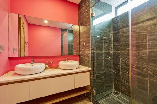Stunning 3-bedroom Golf View Villa