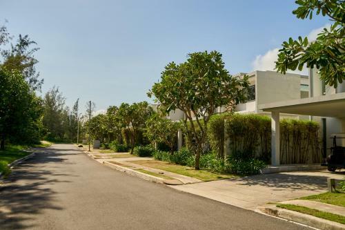Stunning 3-bedroom Golf View Villa