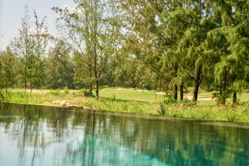 Stunning 3-bedroom Golf View Villa