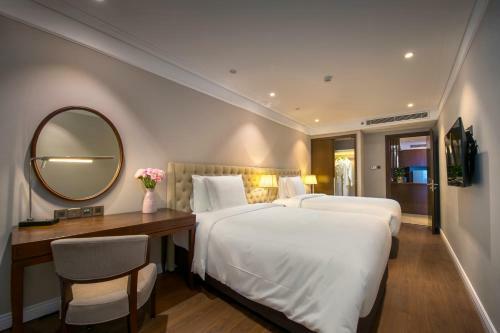 Nunn Luxury Apartment Da Nang Beach
