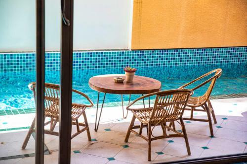 New & Stylish 5bdr Villa With Pool, Karaoke Room, Bbq