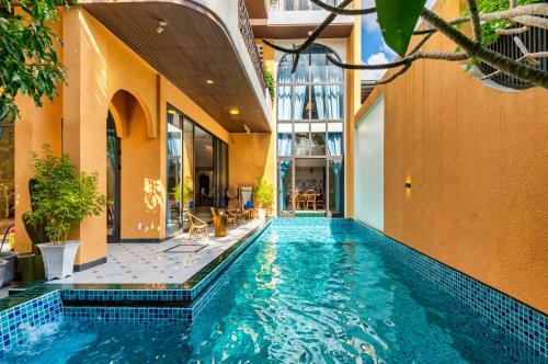 New & Stylish 5bdr Villa With Pool, Karaoke Room, Bbq