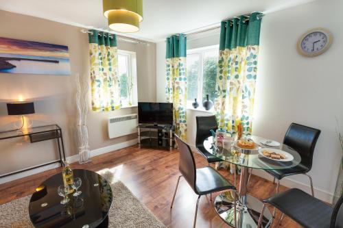 Meridian Apartment Suites