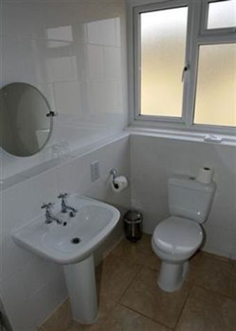 Roslin Beach Hotel