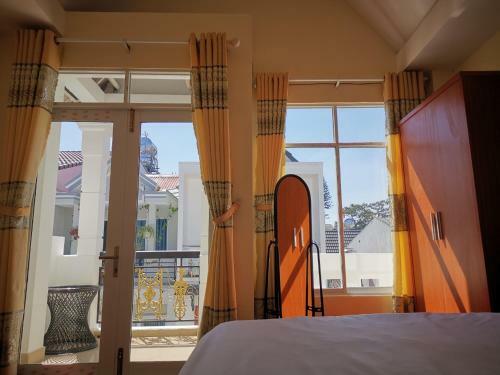 Hotel Doc Moc Homestay