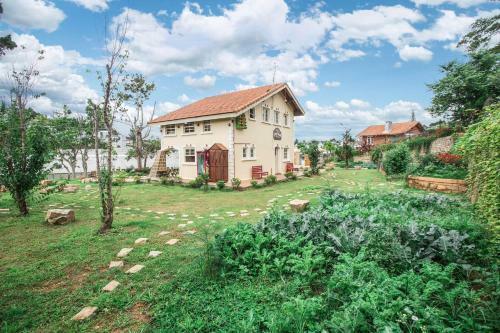 Villa Nh�m Garden House