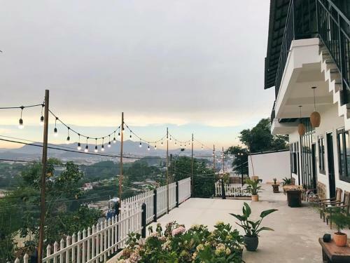 Motel Nh� M�nh Homestay