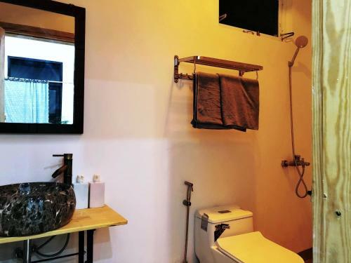 Motel Nh� M�nh Homestay