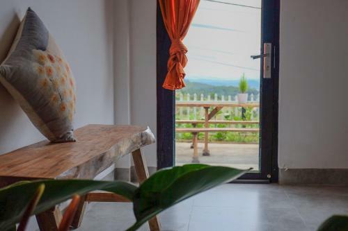 Motel Nh� M�nh Homestay