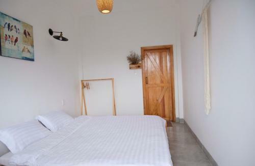 Motel Nh� M�nh Homestay